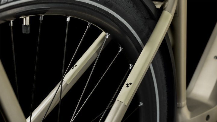 CUBE KATHMANDU HYBRID Pro 625 2023 – Image 6