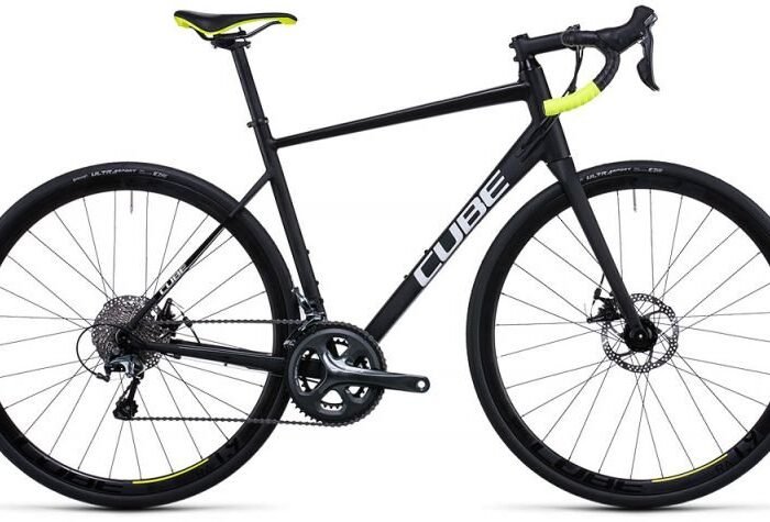 Cube Attain Race black´n´white