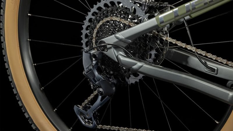 Cube Stereo ONE22 HPC TM 29 flashgrey´n´olive – Image 8