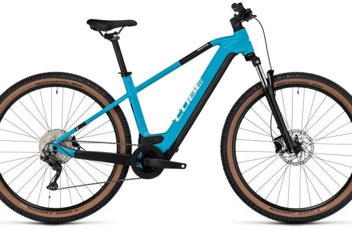 Cube Reaction Hybrid ONE 500 skyblue´n´white